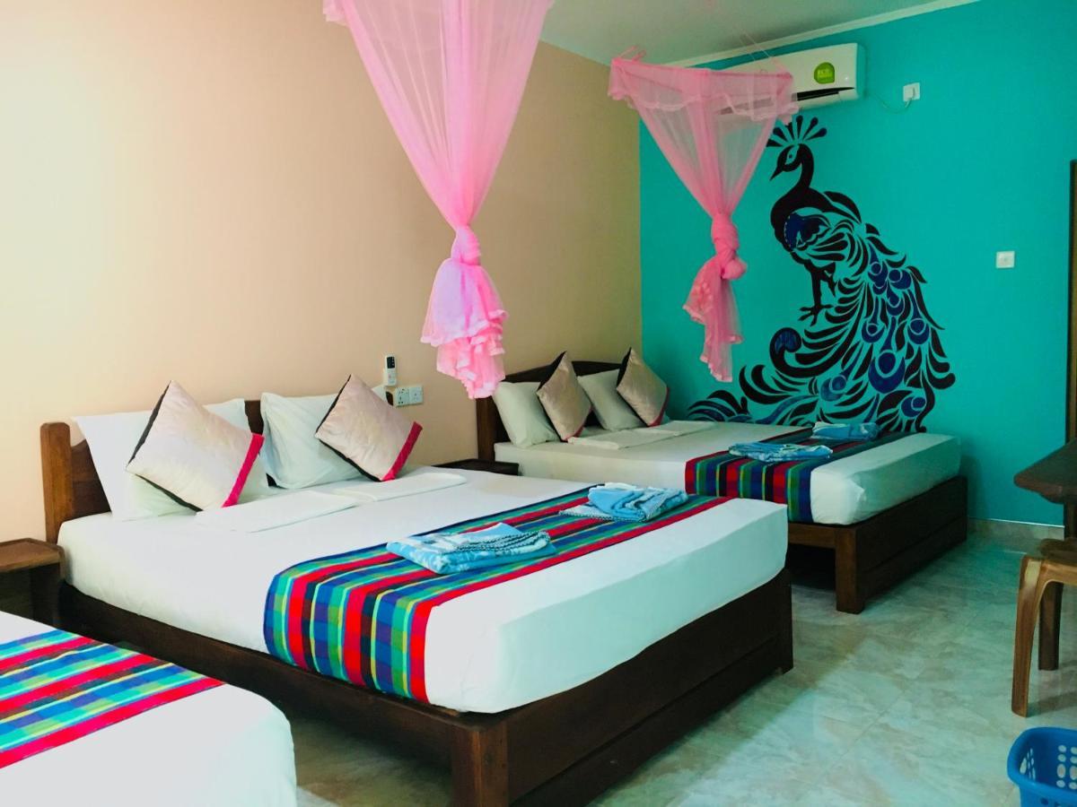 Gangadiya Lodge Сигирия Экстерьер фото
