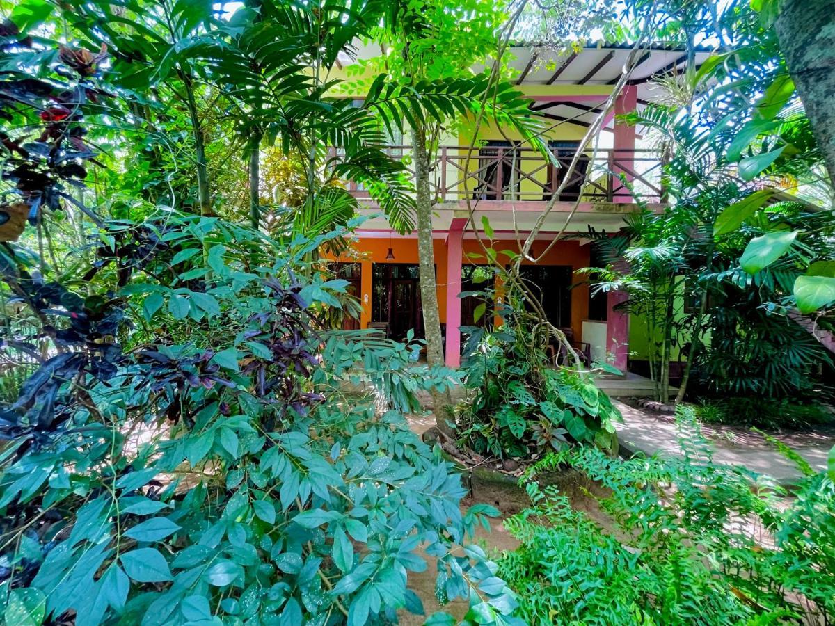 Gangadiya Lodge Сигирия Экстерьер фото