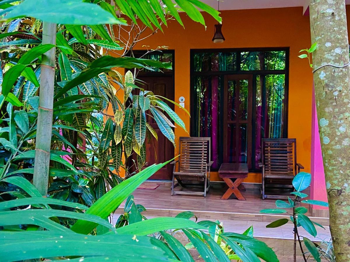 Gangadiya Lodge Сигирия Экстерьер фото