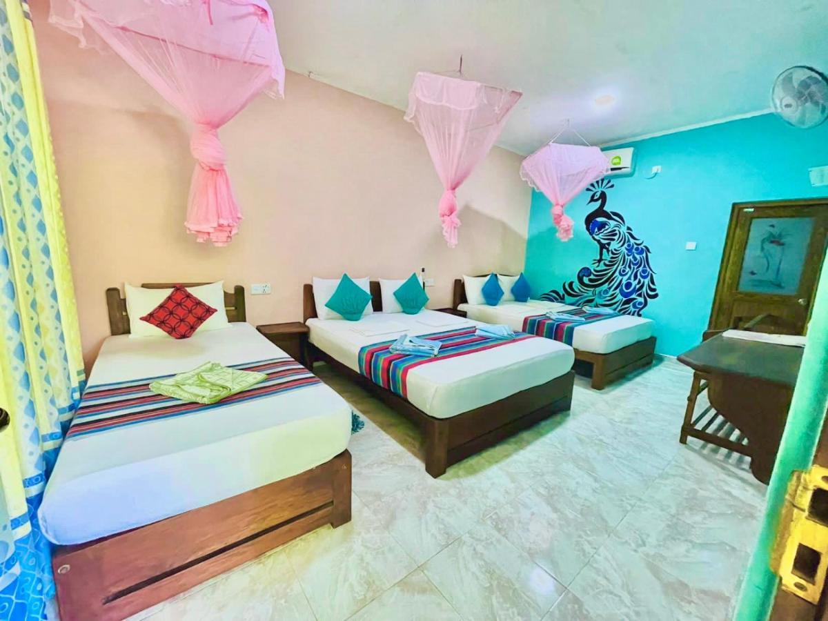 Gangadiya Lodge Сигирия Экстерьер фото